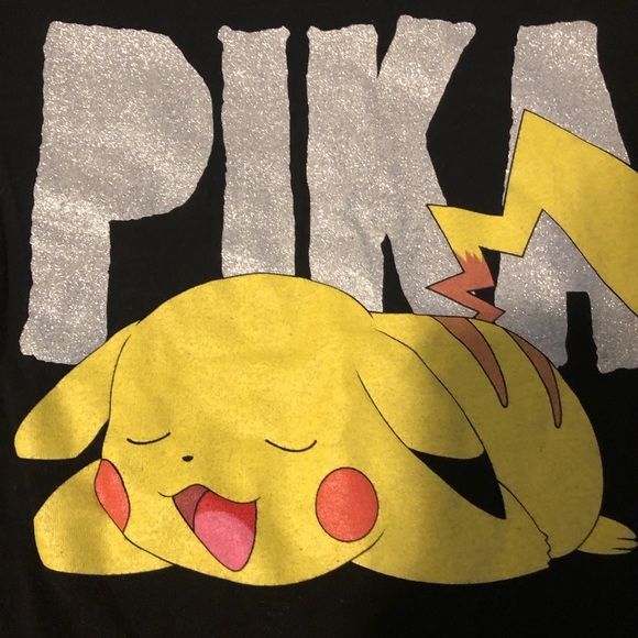 SALE 2for$15 Official Pokémon Pika T-shirt Pikachu  Cute Anime Top 90s - Picture 2 of 4